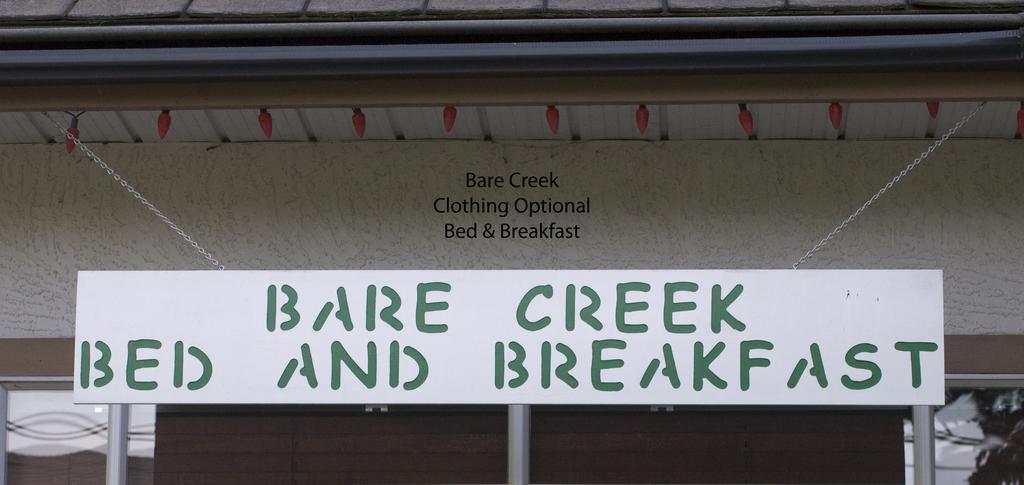 Bare Creek Bed & Breakfast Surrey Exterior foto